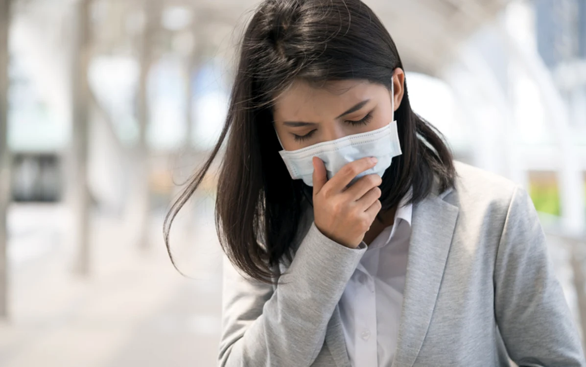 
    Fiți atenți la simptome ca să vă dați seama dacă sunteți gripați ori sunteți infectați cu Covid-19!  