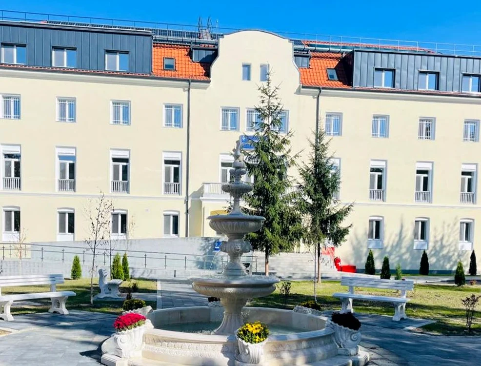 Tânăra a intrat în comă la Spitalul Orășenesc Cugir FOTO Facebook