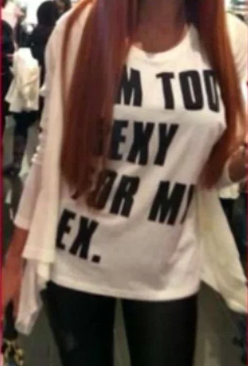 Bianca Drăguşanu poartă un tricou cu un mesaj plin de înţelesuri