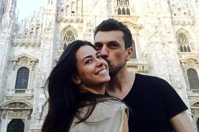 Diana, împreună  cu iubitul ei, Mihai,  în vacanța petrecută  anul acesta în Italia