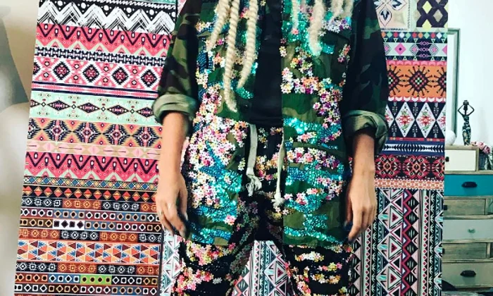 delia png