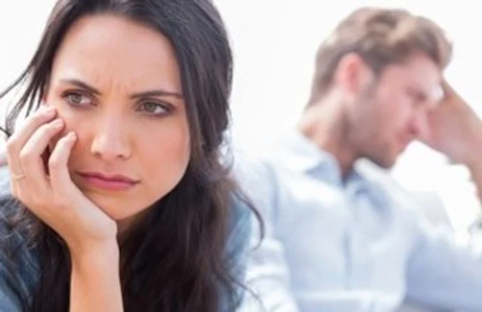 Ceea ce face ca o relaţie să nu mai funcţioneze nu sunt lipsa de încredere, lipsa de comunicare sau certurile frecvente, ci pur şi simplu lipsa interesului şi indiferenţafoto: 123RF