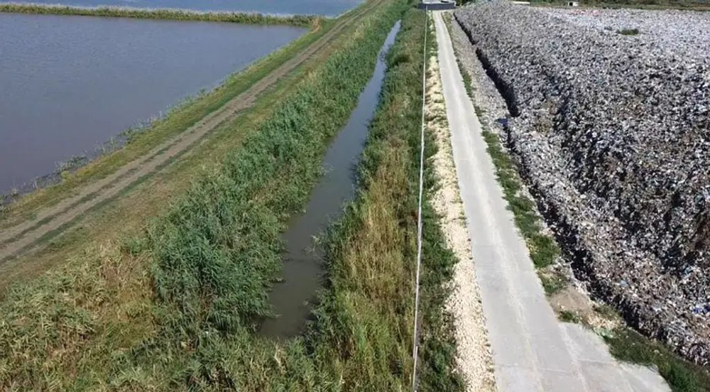 Caz aiuritor pe frontul din Ucraina. Soldații ruși amenință că își abandonează posturile dacă nu va fi închisă o groapă de gunoi din Rusia