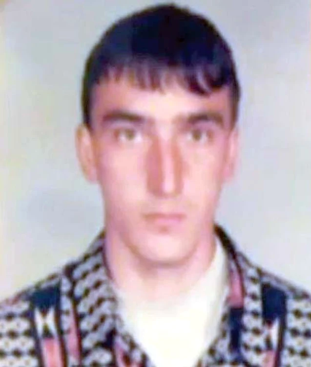 Dumitru Ilie (35 de ani) a făcut septicemie imediat după ce a fost operat de neurochirurgul Ştefan Iencean