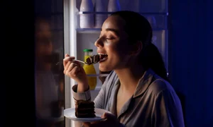 gustare seara frigider mancare istock jpg