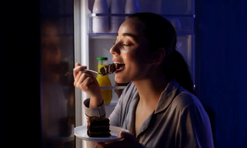 gustare seara frigider mancare istock jpg