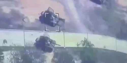 atac al thailandezilor asupra unui cazino din Cambodgia X @BenDoBrown mp4 thumbnail png