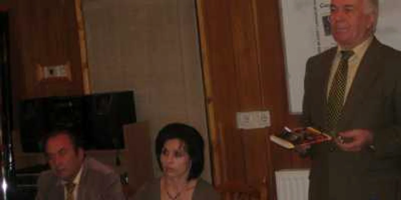 Cornelia Vîju şi-a lansat cel de-al doilea volum la Biblioteca "Panait Istrati"
