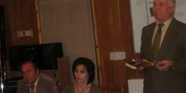 Cornelia Vîju şi-a lansat cel de-al doilea volum la Biblioteca "Panait Istrati"