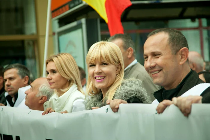 Elena Udrea la marşul de duminică organizat în Bucureşti