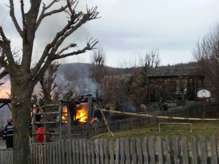 incendiu casa salicea cluj foto cititor