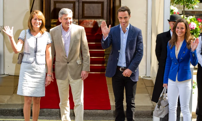 Carole Middleton, Michael Middleton cu copiii lor Pippa Middleton si James Middleton   GettyImages 113286742 jpg