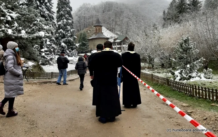 pelerinaj manastirea prislop foto daniel guta adevarul