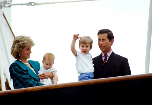 Charles, Diana, William și Harry. FOTO: Getty Images