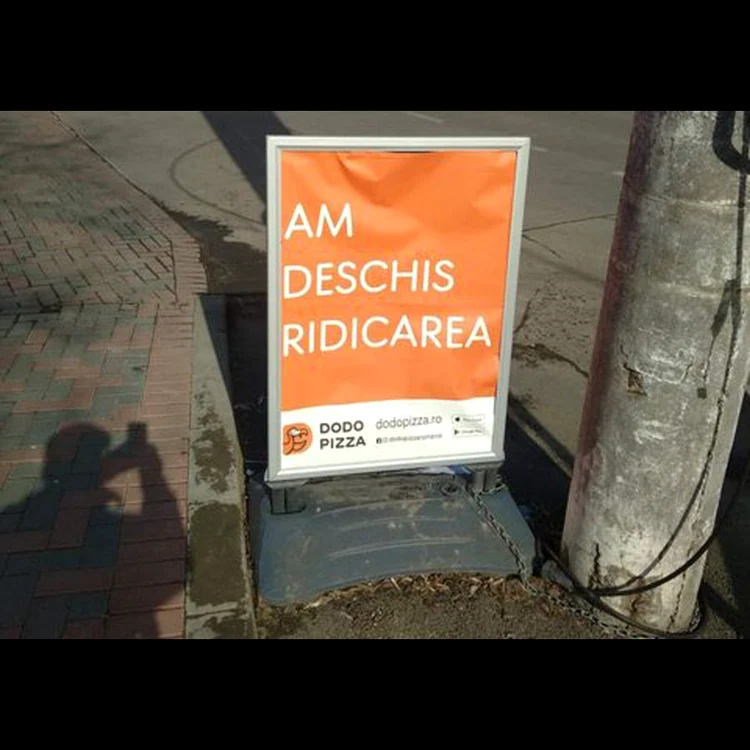 Cu ochii n 3,14 jpeg