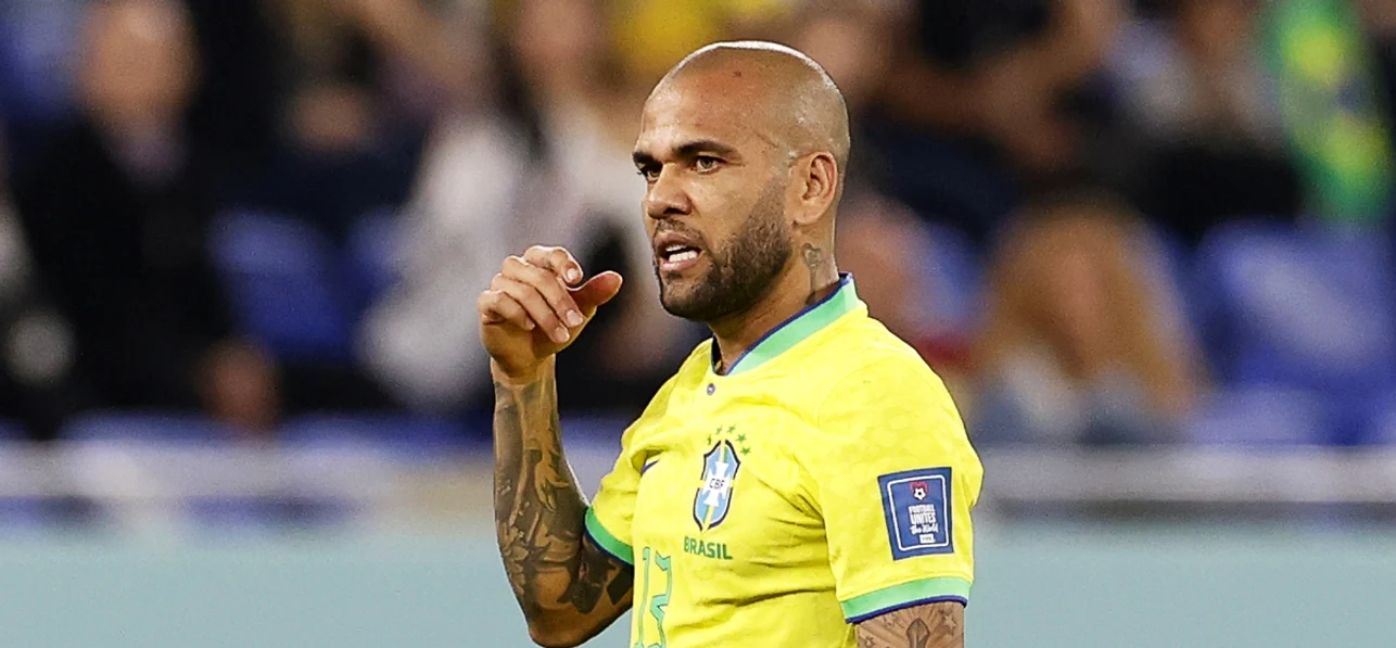 Dani Alves e cel mai titrat fotbalist din lume. Foto EPA EFE  