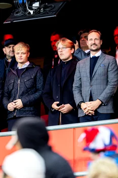 Marius Borg cu Prințul Sverre Magnus și Prințul Haakon. FOTO: Profimedia