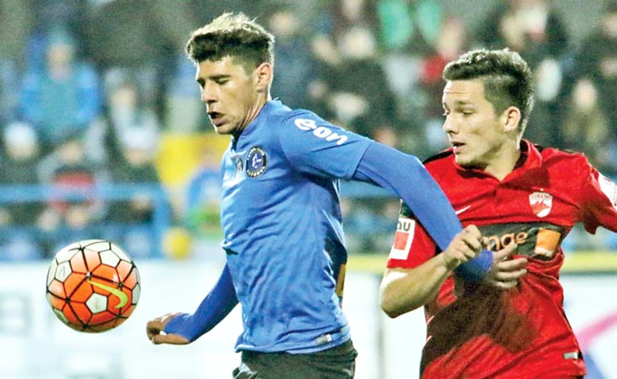 
    Puştii lui Dinamo şi cei ai  Viitorului promit un meci  pe viaţă şi pe moarteFoto: sportpictures.eu  