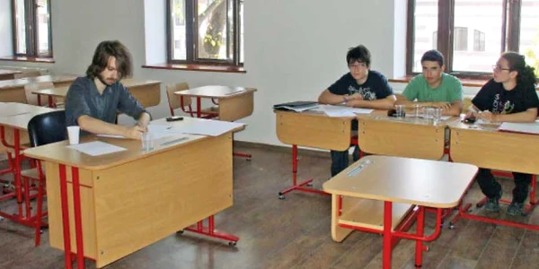 Competiţia Regionalei Muntenia a avut loc la Colegiul „Mihai Viteazul“ din Bucureşti