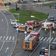 accident cu o ambulanta in care se aflau militari foto infotrafic bucuresti ilfov png