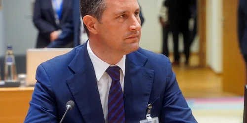 tanczos barna foto facebook png