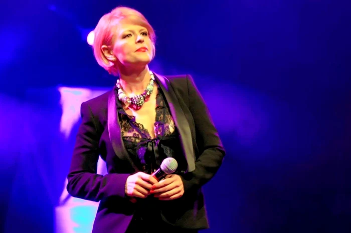 Sanda Ladoși