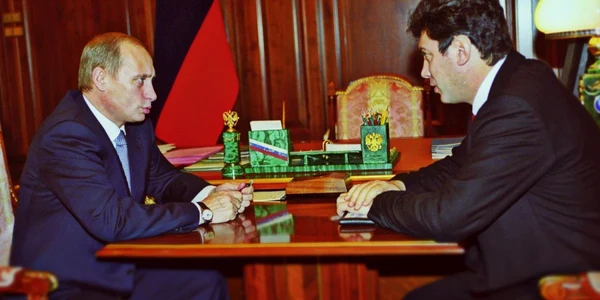 Vladimir Putin şi Boris Nemţov în anul 2000 FOTO Hepta.ro