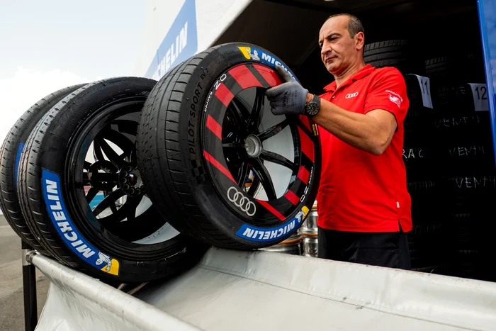 Michelin Pilot Sport EV2