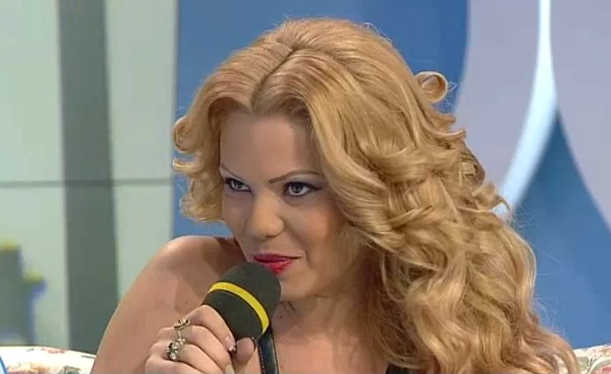 
    Beyonce a iertat-o pe Narcisa pentru că a bătut-oCaptură Pro TV  