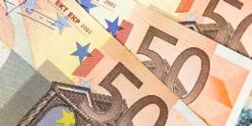 Bacău: Ofiţer de poliţie prins cu şpagă