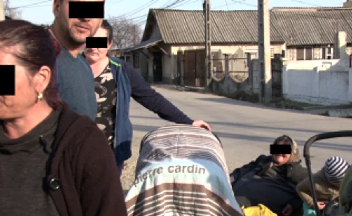 FOTO: Asistaţi social din I.L. Caragiale