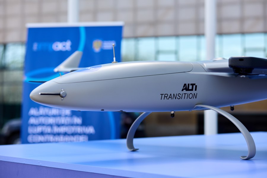  Philip Morris International donează Poliției de Frontieră două drone în valoare de aproape 700.000 USD