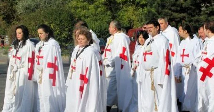 Templierii vor intra mâine în Biserica Romano Catolică din Zalău