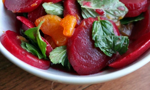 salata sfecla mandarine menta jpeg