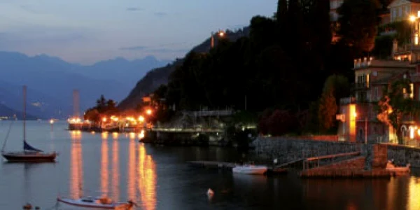Lacul Como,  lux şi romantism