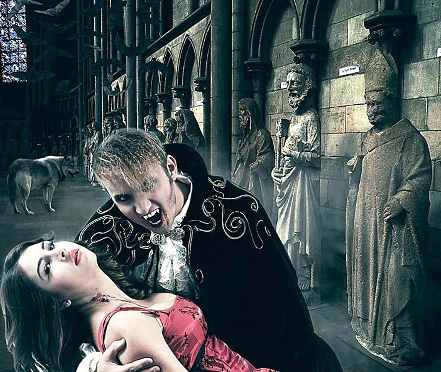 S-a pozat în rolul lui Dracula…