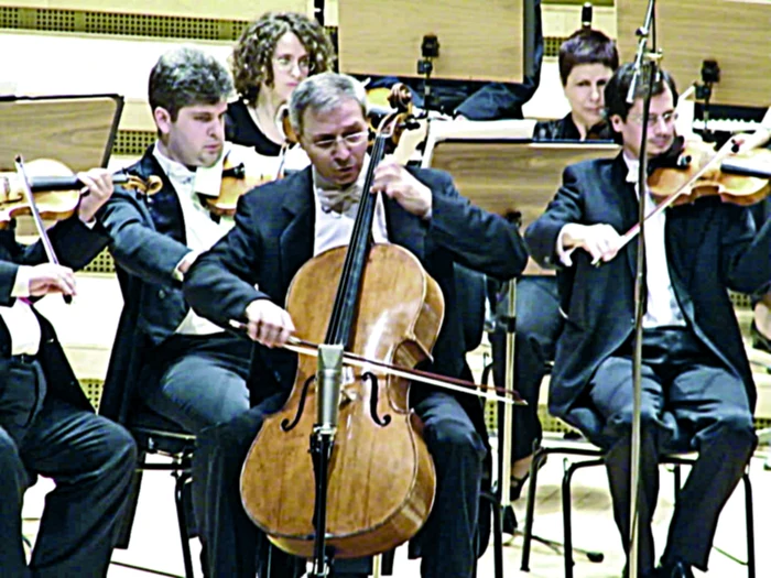 Ansamblul Violoncellissimo FOTO Arhiva Festivalului „George Enescu“