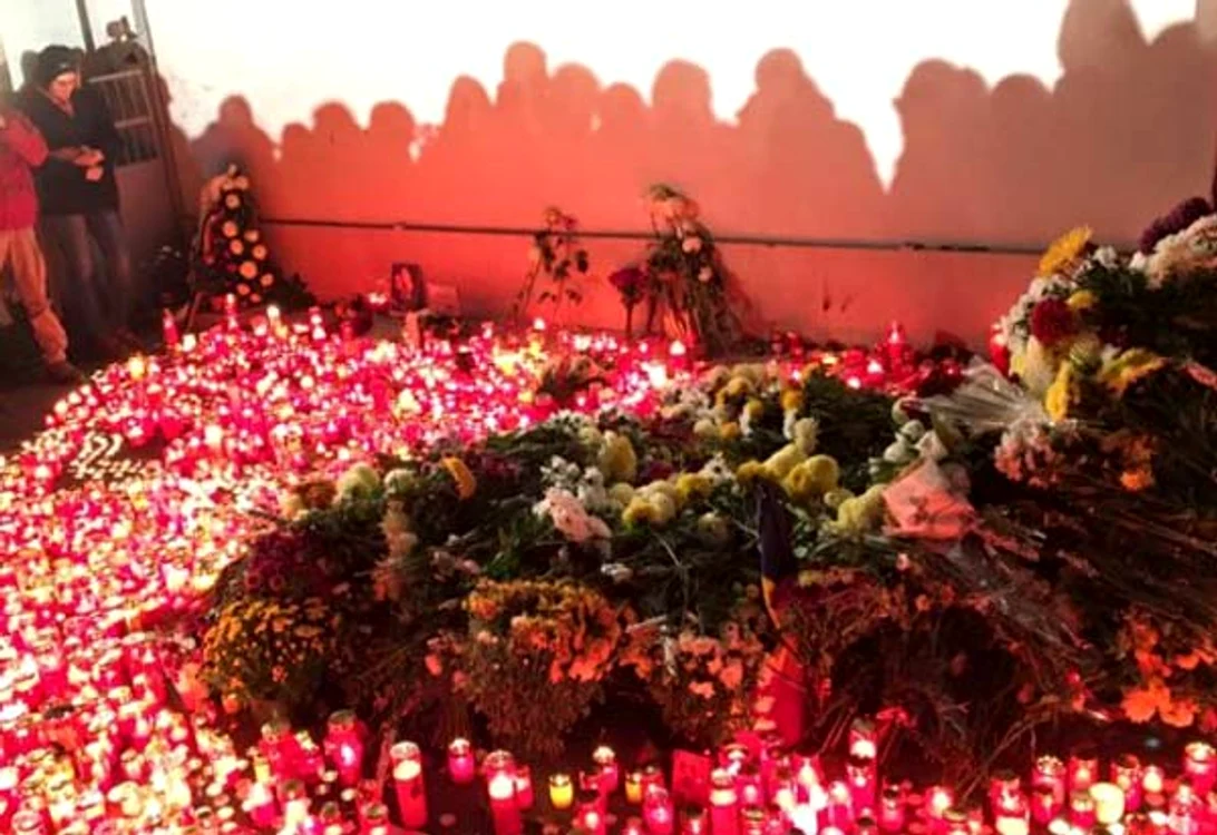 
    Bilanţul tragic din Colectiv a ajuns la 61 de morţi   
