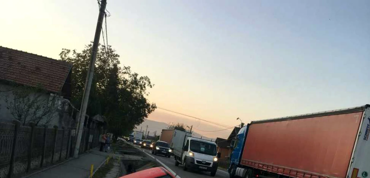 Accident pe şoseaua de centură din Râmnicu Vâlcea, DN 7, Foto: Adevărul