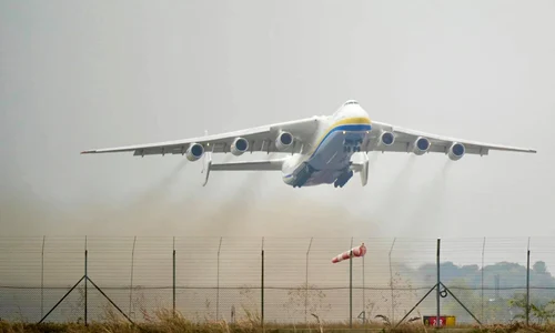 antonov cel mai mare avion cargo din lume jpeg