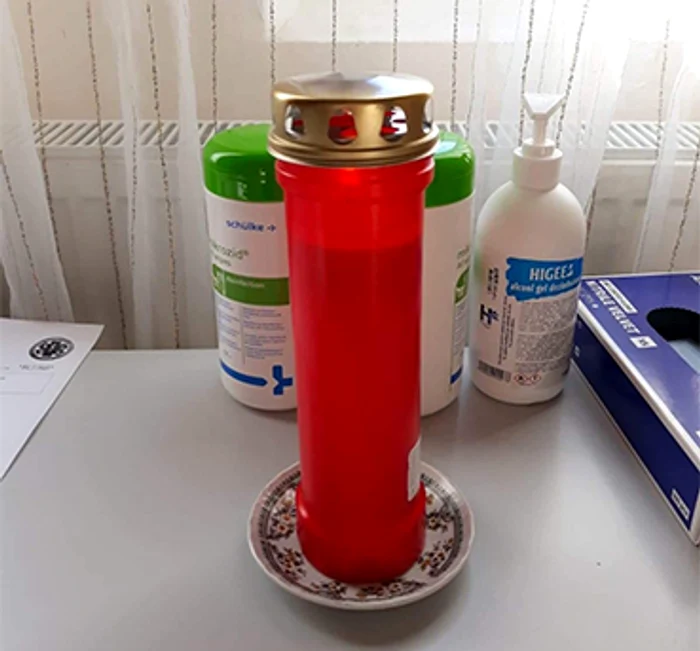 Doliu şi candele la Spitalul Municipal “Costache Nicolescu” din Drăgăşani