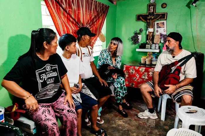 Raluca Bădulescu și Florin Stamin la Asia Express   Antena 1  (5) JPG