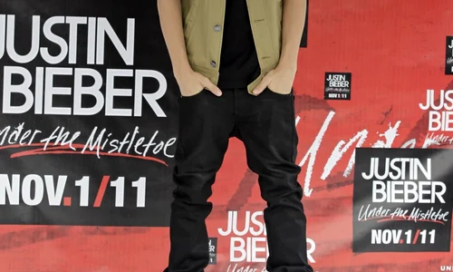 justin bieber rtr2s3kf jpeg