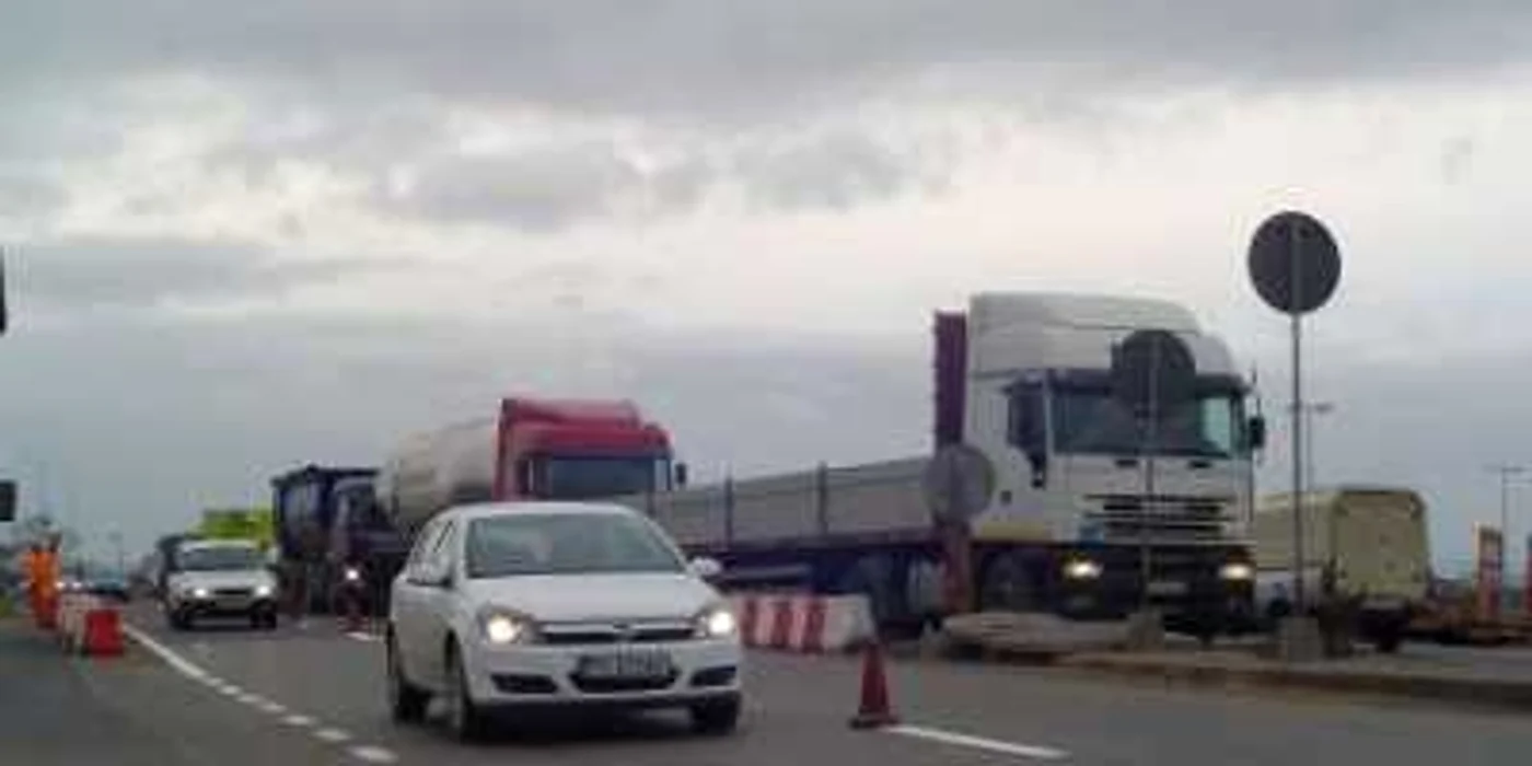 Camionul a fost depistat în trafic - foto arhivă