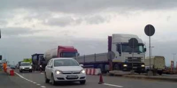 Camionul a fost depistat în trafic - foto arhivă