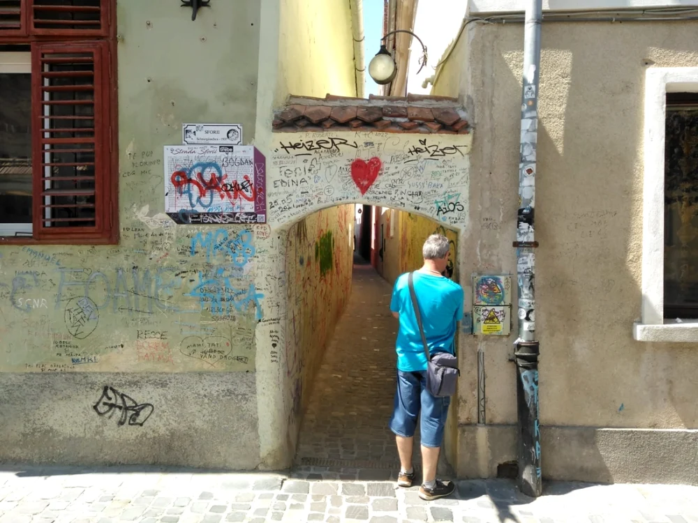 Strada Sforii ar putea fi închisă noaptea FOTO Ioan Buciumar