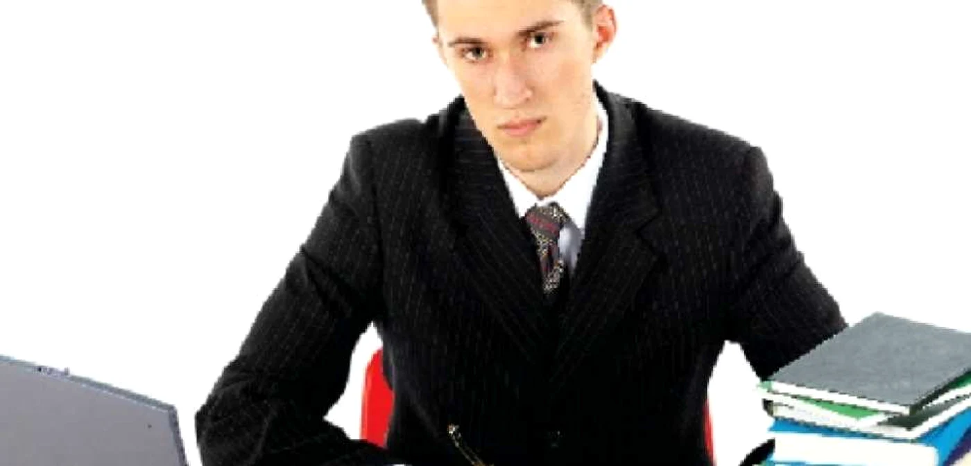 Informaticienii, angajaţi din primul an