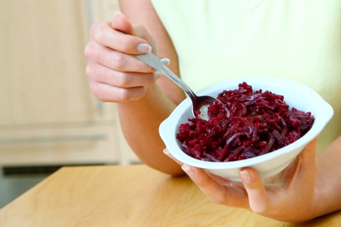
    Sfecla roşie îţi garantează o detoxifiere ca la carte.  www.clicksanatate.ro  
