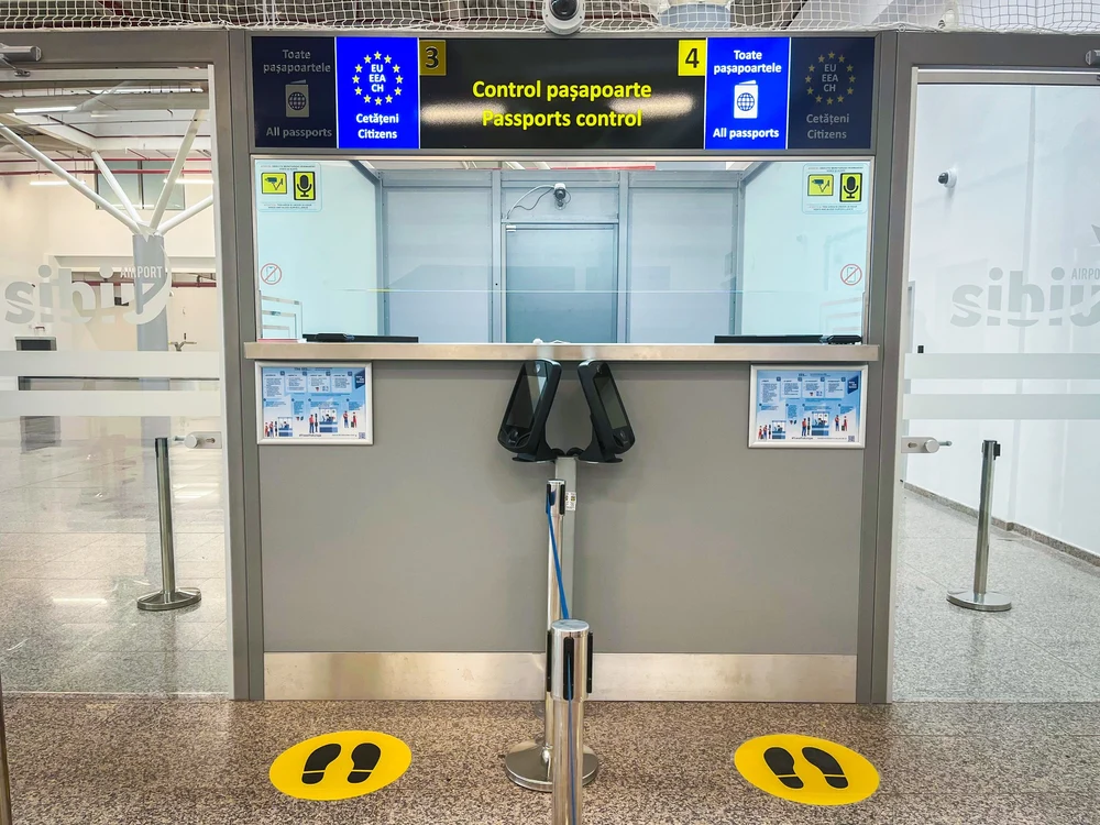 Primul aeroport din România pe care devine operaţional Sistemul de Intrare/ Ieşire (EES) la controlul de frontieră