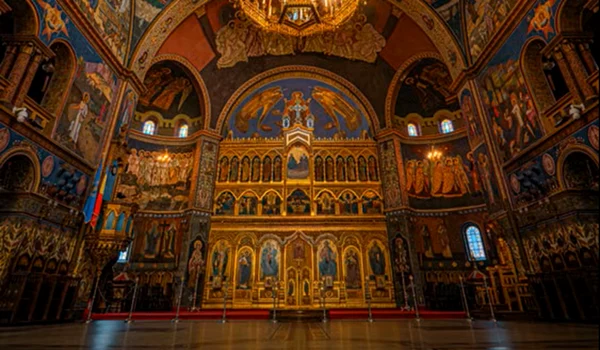 biserica pexels1 jpeg